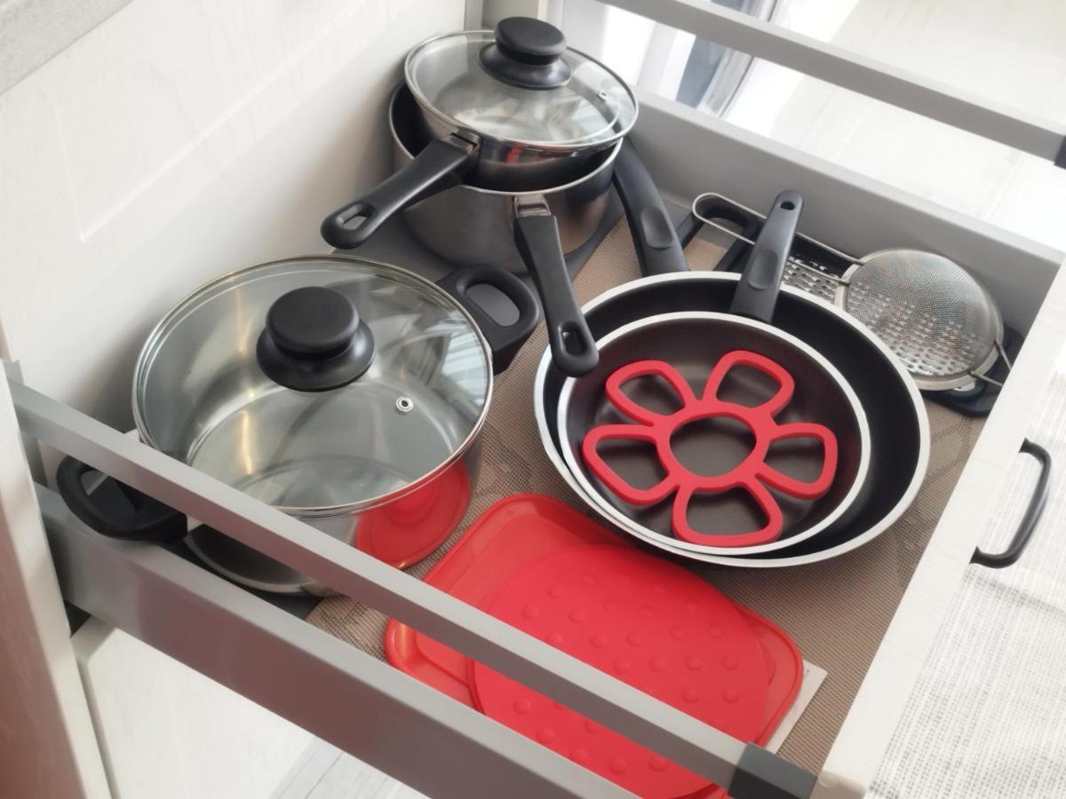 Red Apartment ปูแอร์โตเดลคาร์เมน ภายนอก รูปภาพ